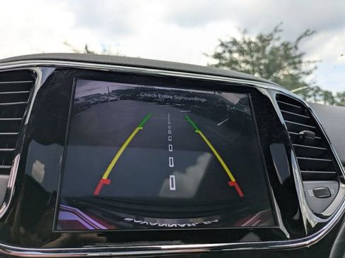 Used 2020 Jeep Grand Cherokee Altitude RWD image 24