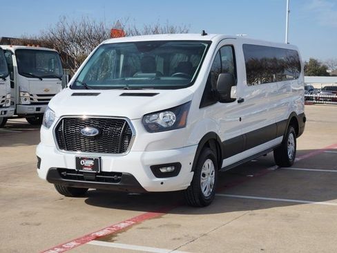 Used 2024 Ford Transit 350 XLT image 11