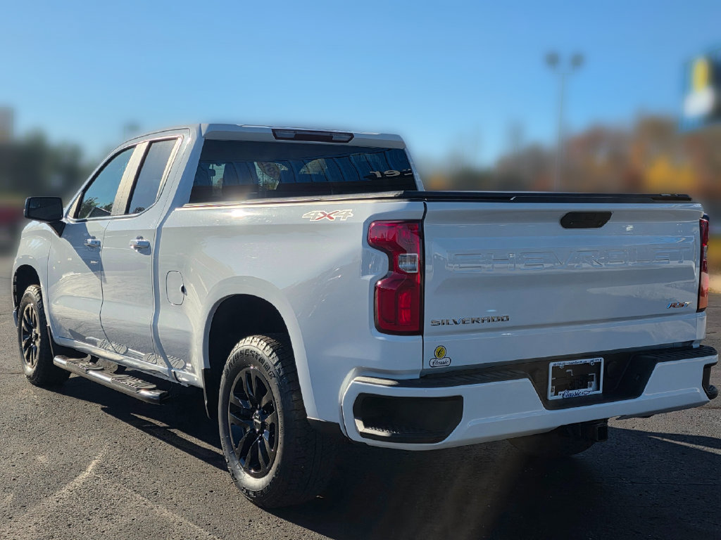 Used 2019 Chevrolet Silverado 1500 RST w/ True North Edition AWD/4WD image 10