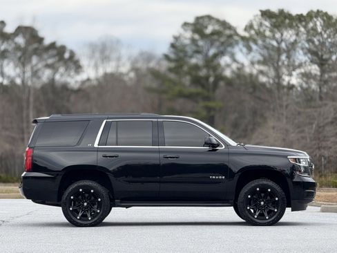 Used 2018 Chevrolet Tahoe LT image 11