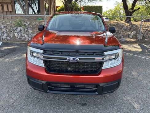 Used 2022 Ford Maverick XLT FWD image 2