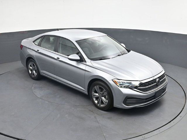 Used 2024 Volkswagen Jetta SE FWD image 23
