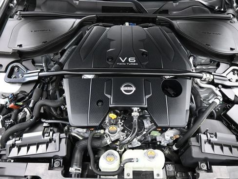 Used 2025 Nissan Z Performance w/ Floor Mat Package RWD image 18