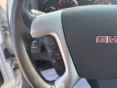 Used 2017 GMC Acadia Limited SLT AWD/4WD image 16