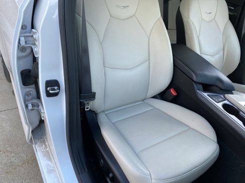 Used 2020 Cadillac CT4 Premium Luxury image 37