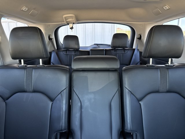 Used 2025 Honda Pilot EX-L image 19