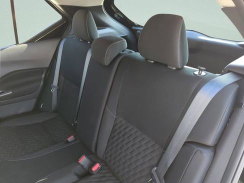 Certified 2022 Nissan Kicks S image 27