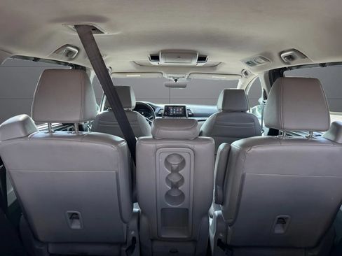 Used 2018 Honda Odyssey Touring image 10