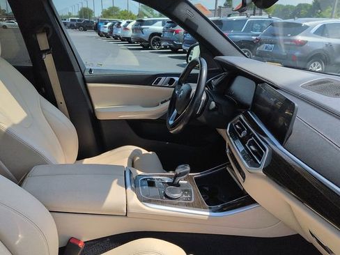 Used 2019 BMW X5 xDrive40i w/ Convenience Package AWD/4WD image 10