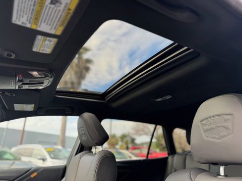 Used 2023 Subaru Outback Wilderness image 14