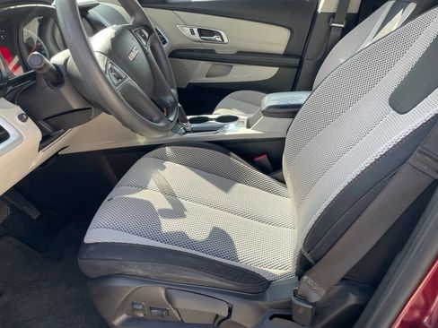 Used 2017 GMC Terrain SLE FWD image 9