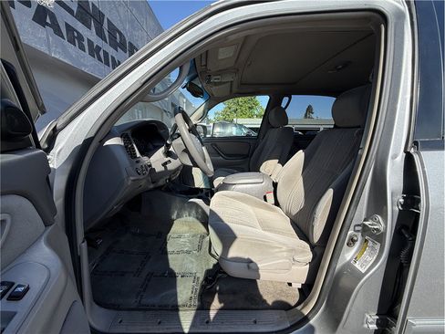 Used 2005 Toyota Tundra SR5 AWD/4WD image 10