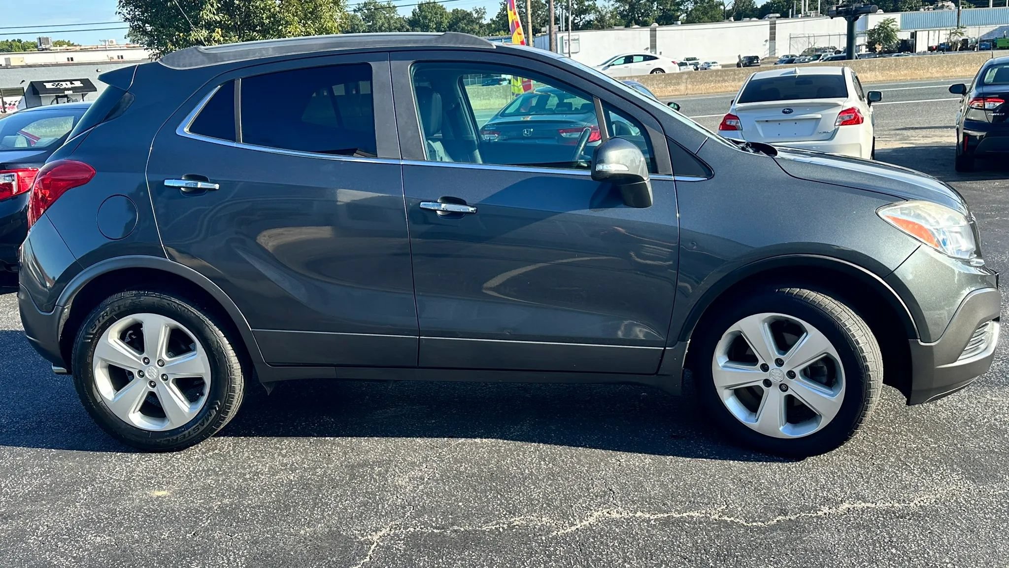 Used 2016 Buick Encore FWD image 4