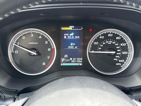 Used 2024 Subaru Forester Premium AWD/4WD image 32