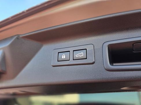 Certified 2025 Subaru Forester Touring w/ Popular Package - Touring image 15