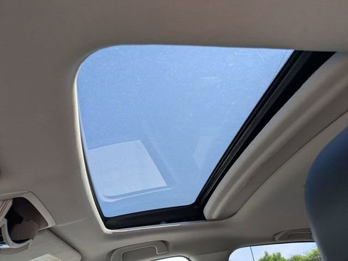 Used 2016 Honda CR-V Touring image 16