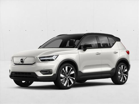 Certified 2021 Volvo XC40 P8 Recharge image 1