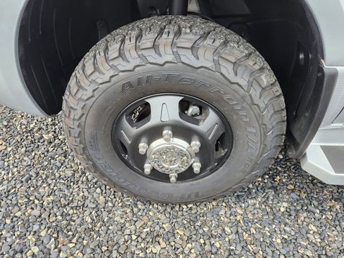 Used 2021 Mercedes-Benz Sprinter 3500 image 35