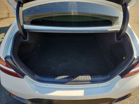 Used 2022 Genesis G70 3.3T w/ Sport Prestige Package image 28