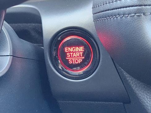 Certified 2023 Honda HR-V LX image 21