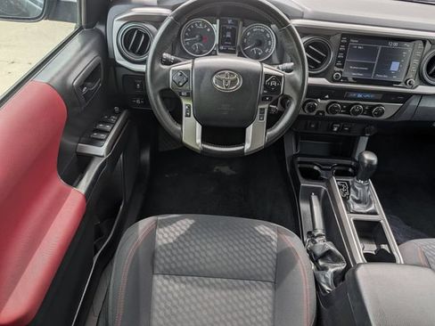 Used 2023 Toyota Tacoma SR5 AWD/4WD image 12