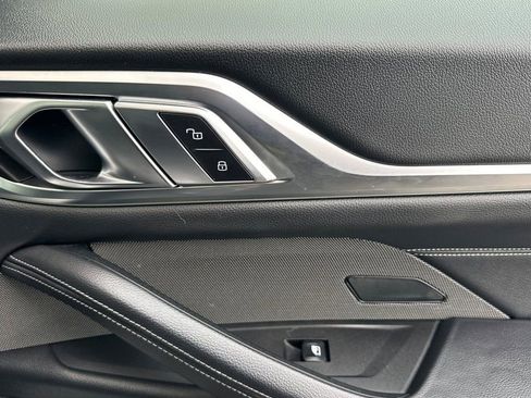 Used 2023 BMW i4 eDrive40 w/ M Sport Package image 18