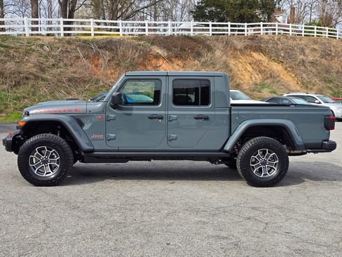 New 2026 Jeep Gladiator Mojave image 15