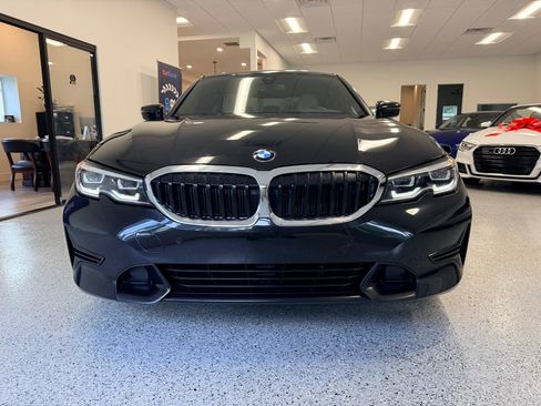 Used 2019 BMW 330i Sedan w/ Convenience Package RWD image 14