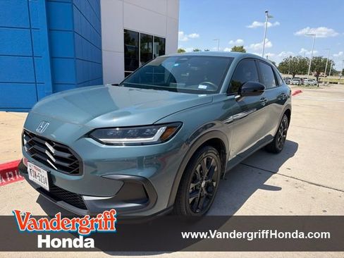 Used 2024 Honda HR-V Sport image 1