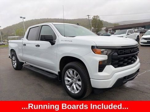 Used 2022 Chevrolet Silverado 1500 Custom AWD/4WD image 1