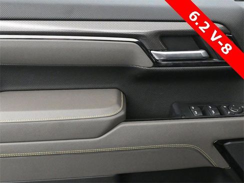 Used 2024 Chevrolet Silverado 1500 ZR2 w/ Technology Package image 11