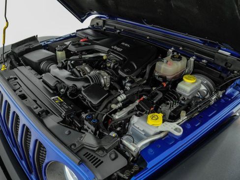 Used 2019 Jeep Wrangler Unlimited Rubicon w/ Uconnect 4C Nav & Sound Group image 52