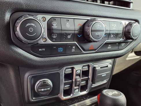 New 2025 Jeep Wrangler Unlimited Sport S 4xe w/ Convenience Group AWD/4WD image 16