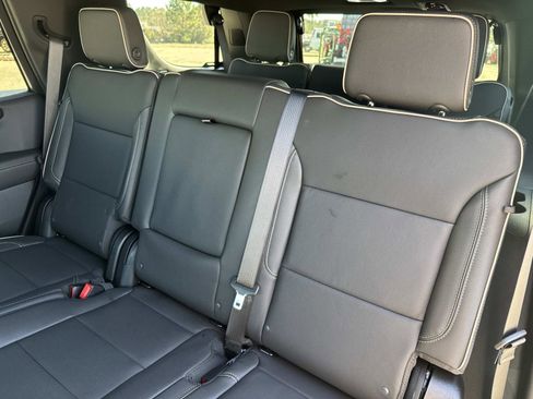 New 2026 GMC Yukon Elevation w/ LPO, Get Active Package image 15