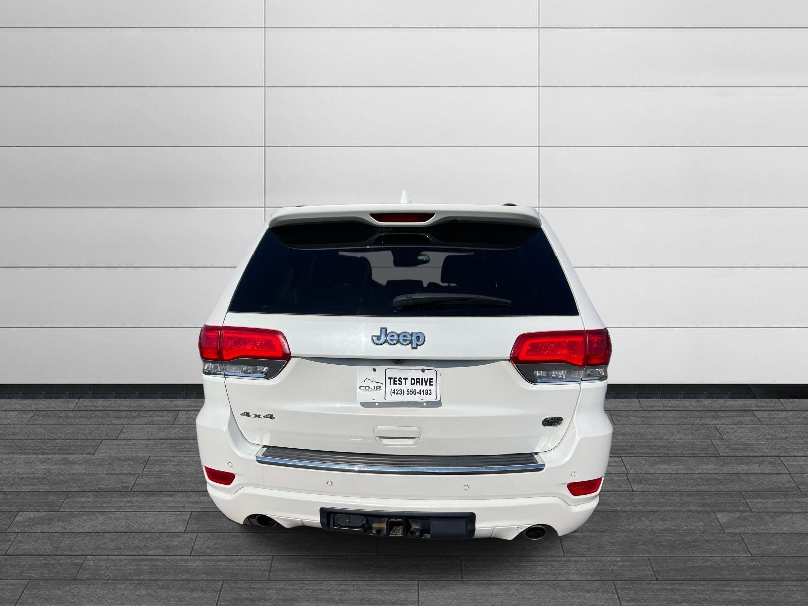 Used 2020 Jeep Grand Cherokee Overland AWD/4WD image 4