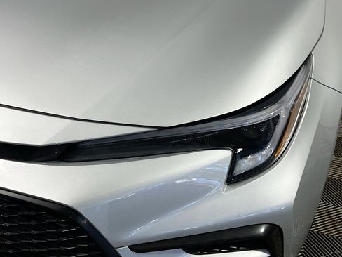 Used 2023 Toyota Corolla SE image 12