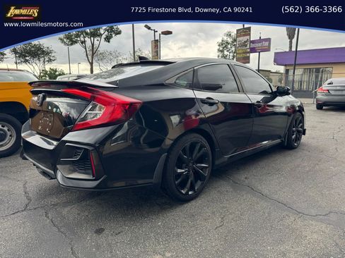 Used 2018 Honda Civic Si image 1