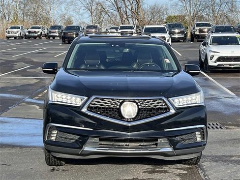 Used 2017 Acura MDX SH-AWD w/ Advance Package image 2