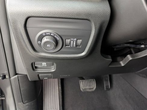 New 2025 Jeep Grand Cherokee Limited w/ Black Appearance Package image 18