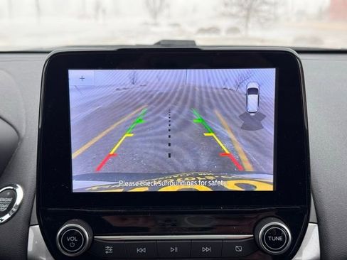 Used 2020 Ford EcoSport SES w/ SES Black Appearance Package image 19