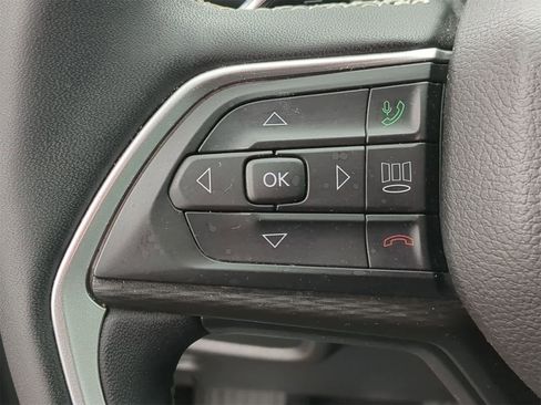 Certified 2024 Jeep Grand Cherokee Altitude image 30