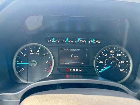 Used 2018 Ford F150 XLT w/ Equipment Group 302A Luxury AWD/4WD image 21