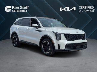 Certified 2025 Kia Sorento EX w/ EX Panoramic Sunroof Package video 1