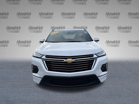 Used 2023 Chevrolet Traverse High Country image 3