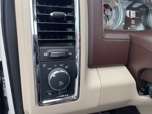 Used 2017 RAM 1500 Laramie Longhorn image 8