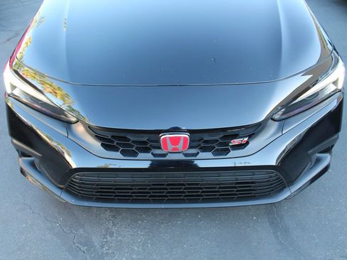 Used 2024 Honda Civic Si image 9