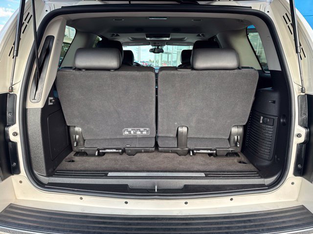 Used 2013 Cadillac Escalade Premium AWD/4WD image 34