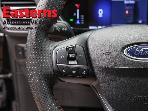 Used 2024 Ford Escape ST-Line AWD/4WD image 14