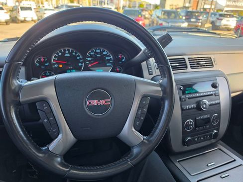 Used 2009 GMC Sierra 1500 SLT w/ All-Terrain Package AWD/4WD image 16