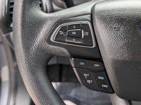 Used 2021 Ford EcoSport SE FWD image 30
